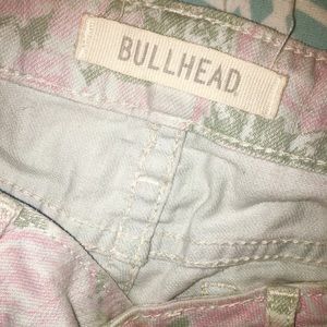 Bullhead floral shorts